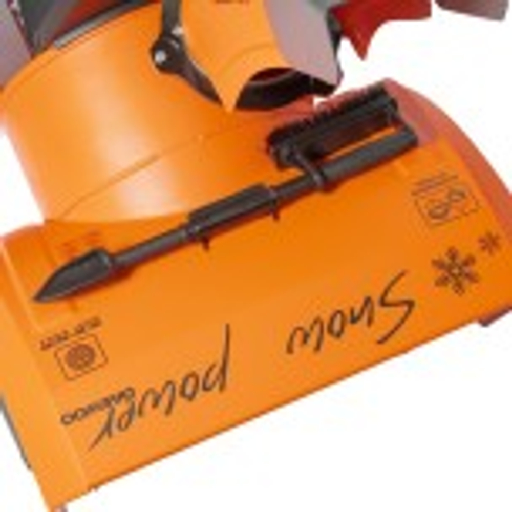 Снегоуборщик бензиновый выброс 15 м с электрозапуском DAEWOO DAST 9070