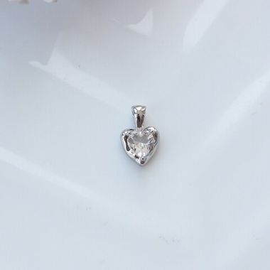 Подвеска Сердце с белым фианитом, 12*8 мм, родий, П298