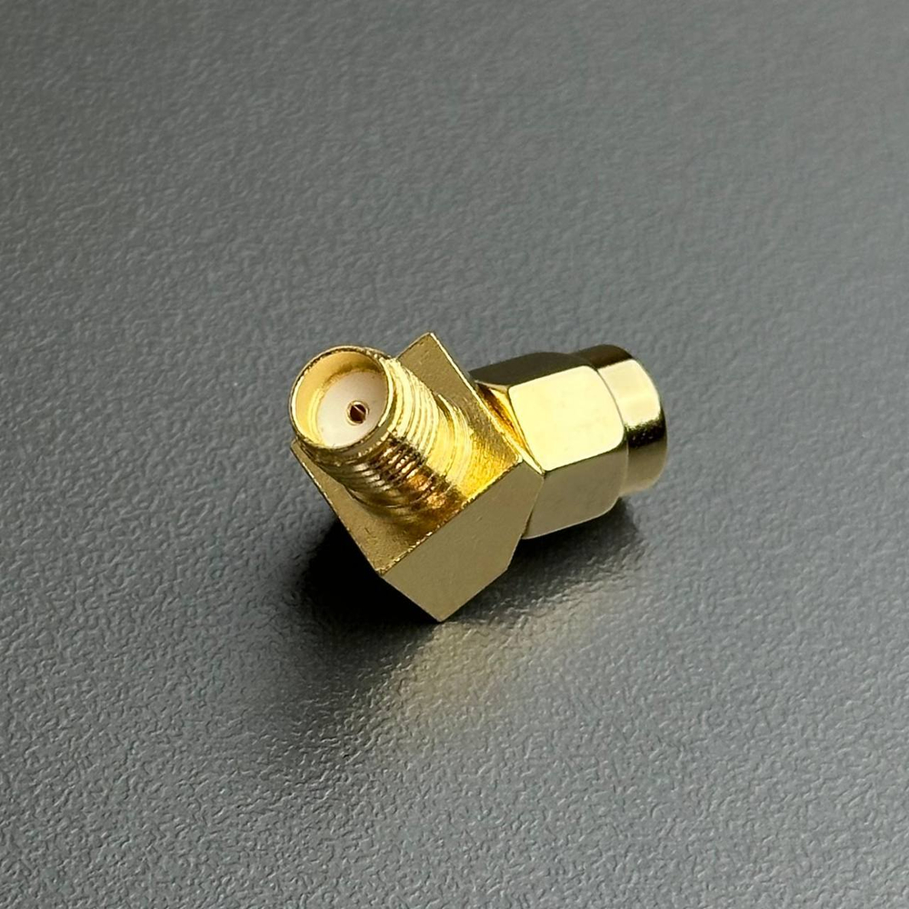 Антенна Maple Wireless 11dBi  circularly polarized antenna 4.9G SMA-MALE