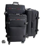 Набор тканевых чемоданов