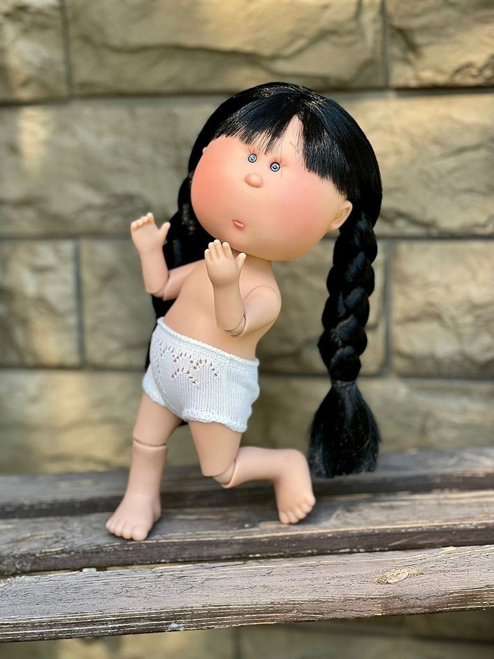 Кукла Nines виниловая 30см MIA BLACK шарнирная без одежды (1237W)