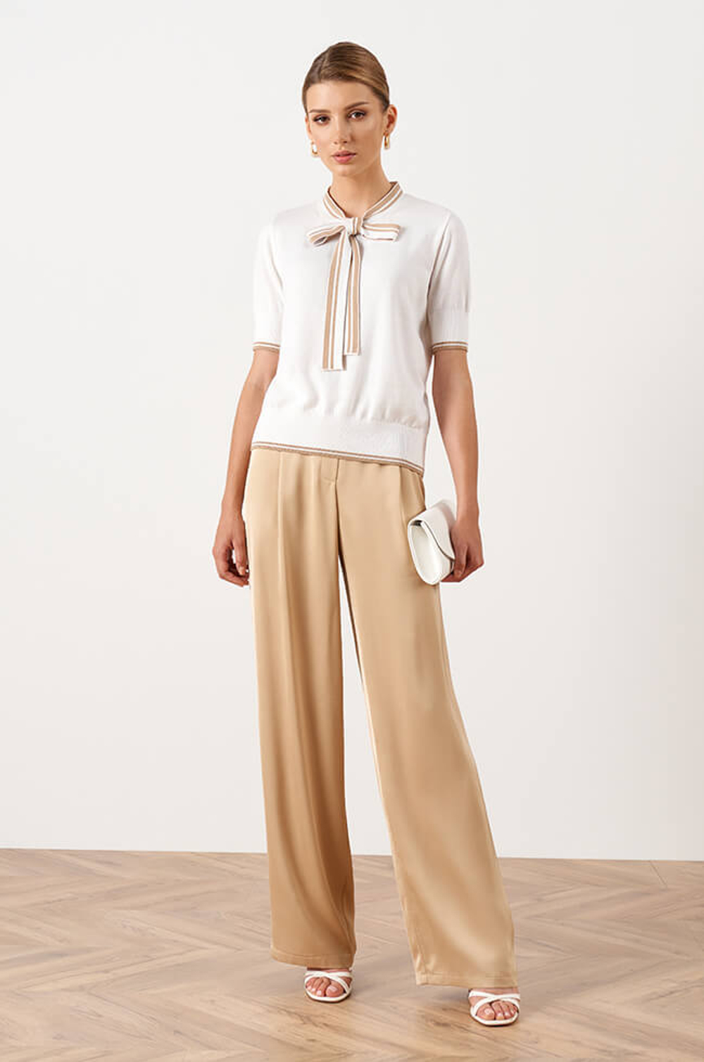 23005 Джемпер женский (молочный / бежевый)