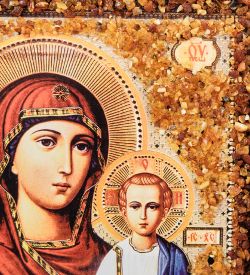 AMB-01/15 Икона Божией Матери «Смоленская» (с янтарной крошкой) пласт.рамка H-37см