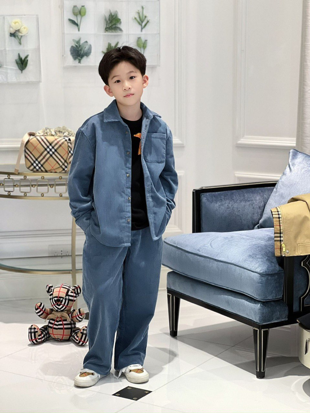 Костюм Burberry
