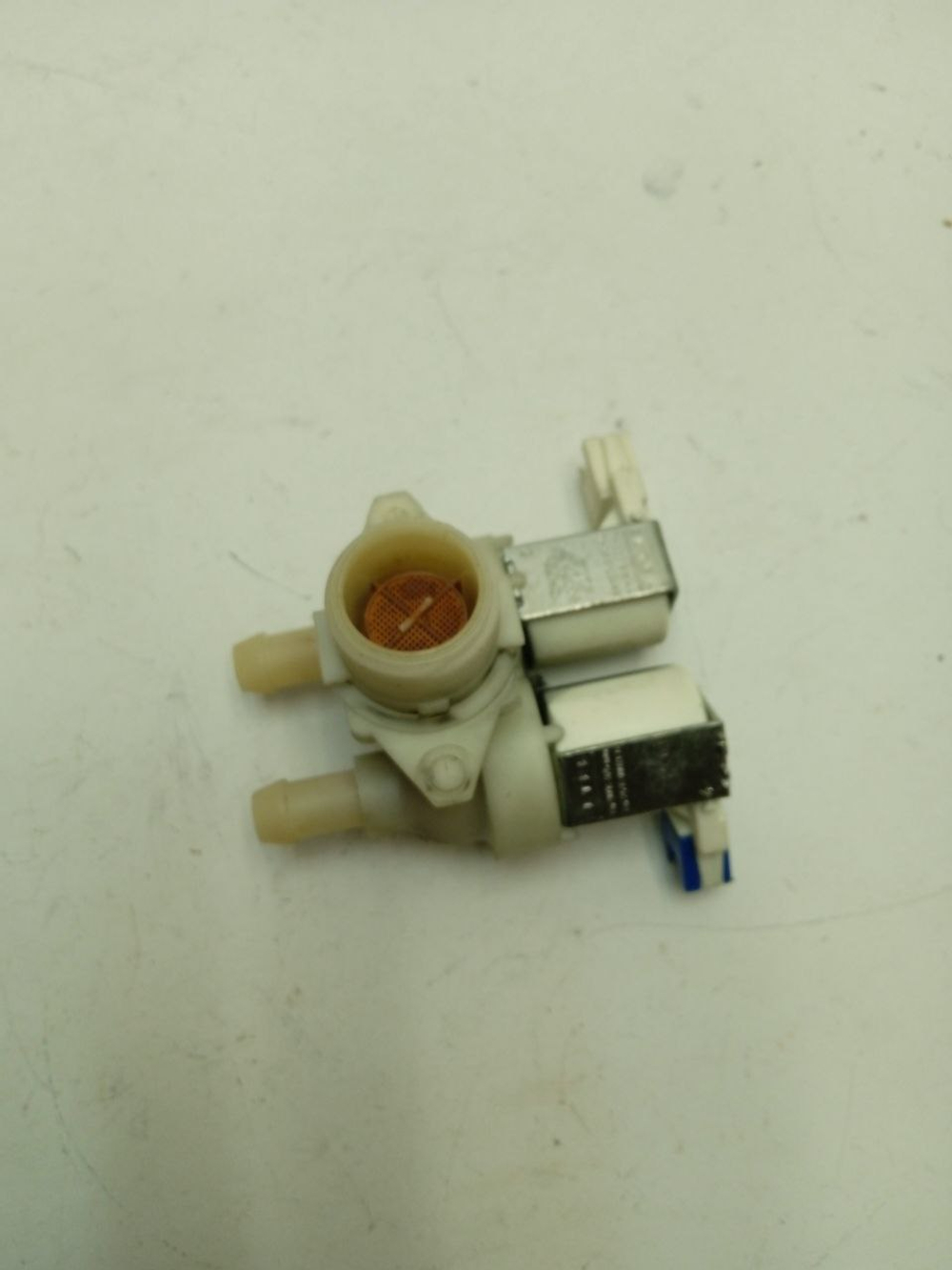 EWS1256EGU кт7 Клапан подачи воды для стиральных машин Electrolux Zanussi 1552300004 б/у