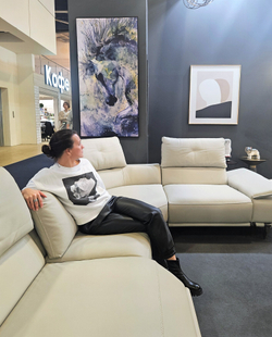 Диван-реклайнер угловой Varenna