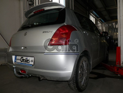 Фаркоп оцинкованный Galia S078A для Suzuki Swift хетчбек 3/5 дверей 2005-2009, кроме 4WD / Opel Agila B 2008-(паспорт и сертификат в комплекте)(без электрики)