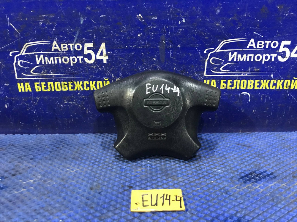 Подушка безопасности водительская NISSAN BLUEBIRD 1997