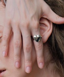 Кольцо Ломо