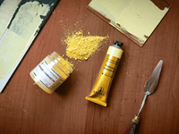 Свинцово‑оловянистая - «жёлтая старых мастеров»