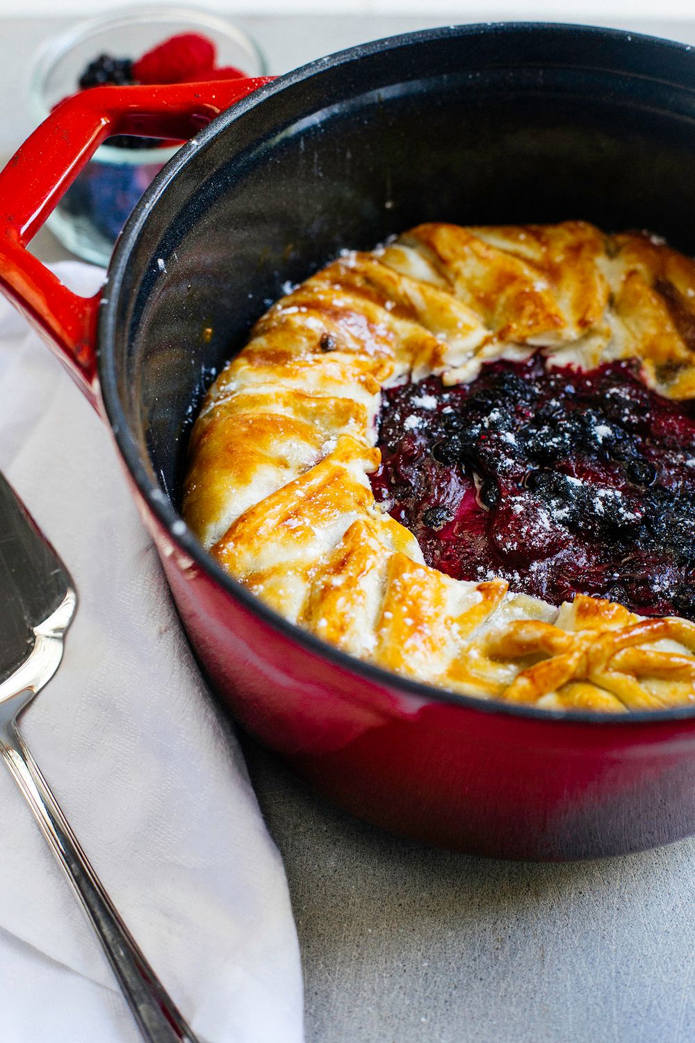 Чугунная кастрюля Swiss Diamond PC 1225CR - 4