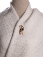 30046010 Брошь Chance