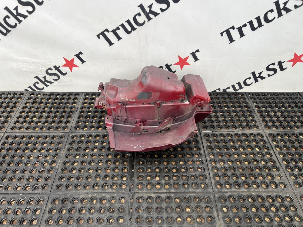 Корпус фары левой