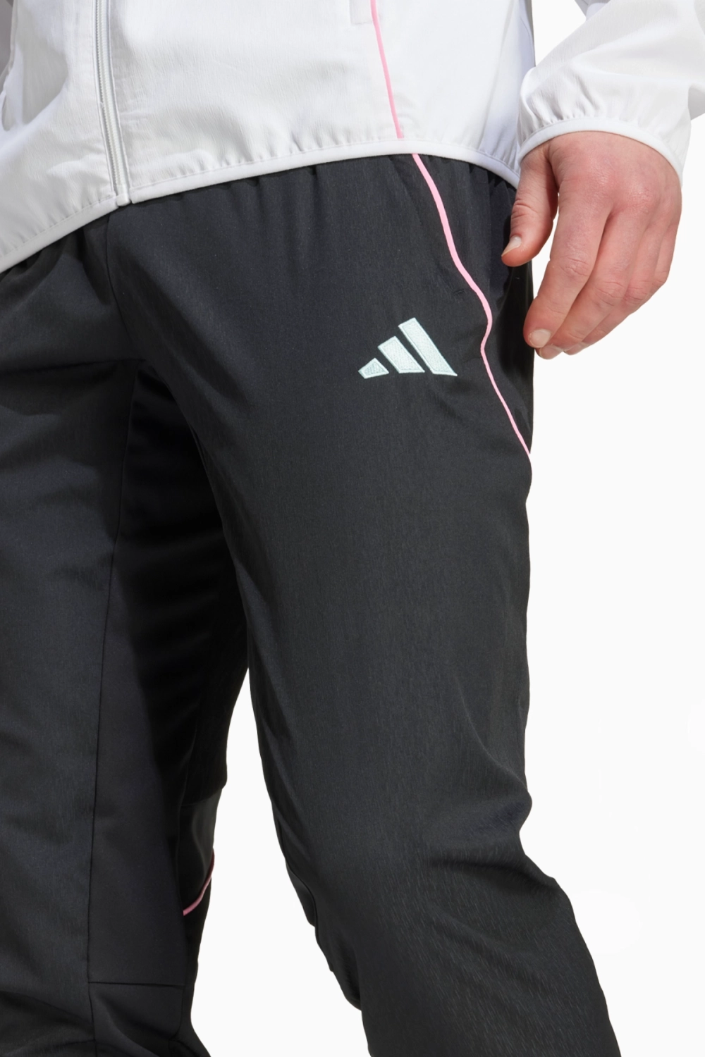 Штаны adidas Juventus FC 25/26 Competition Presentation - черный