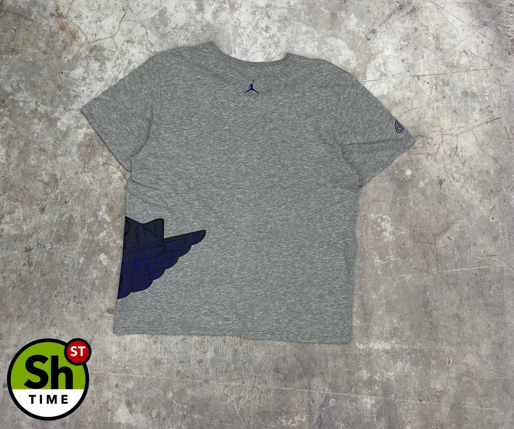 Футболка AirJordan