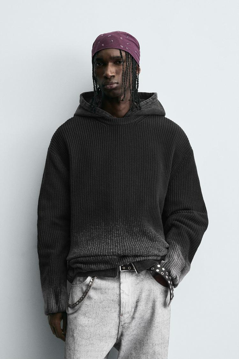 ZARA ДЖЕМПЕР С ПРИНТОМ «ЭФФЕКТ СПРЕЯ», ЧЕРНЫЙ