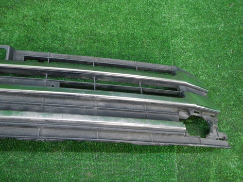 Решетка переднего бампера Toyota Highlander 3 U50 (2016-2019)