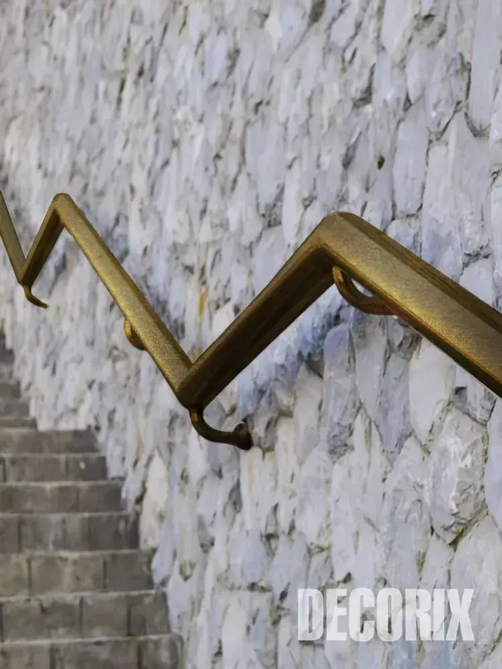 Краска металлик в баллончике Античная бронза DECORIX - аэрозольная акриловая эмаль для любых поверхностей 520 мл глянцевая