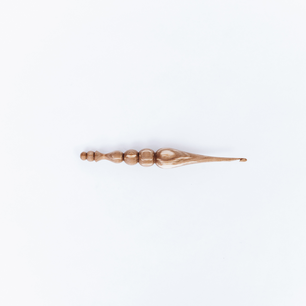 Деревянный крючок для вязания из древесины рябины 3,75 мм. K208