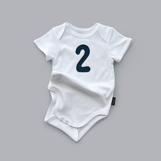 Боди с аппликацией ручной работы