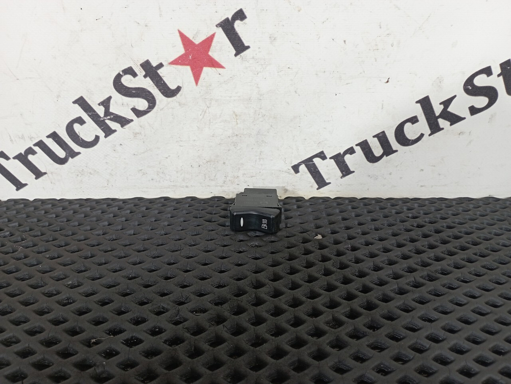 Кнопка подогрева топлива