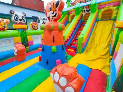 Коммерческий надувной батут «Тигриная страна 2», 8*5*5 м