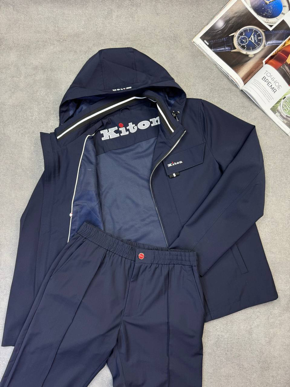 Прогулочный костюм Kiton