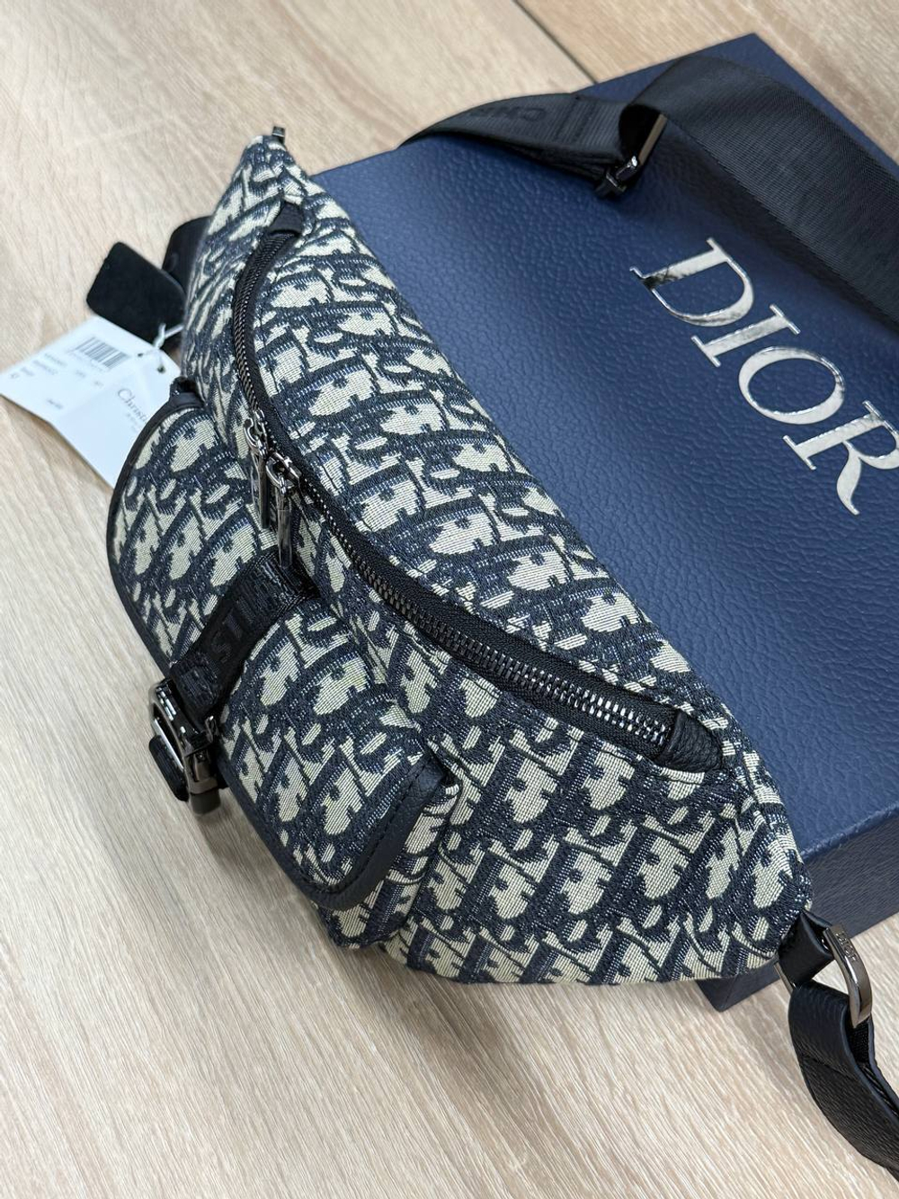 Поясная сумка Dior