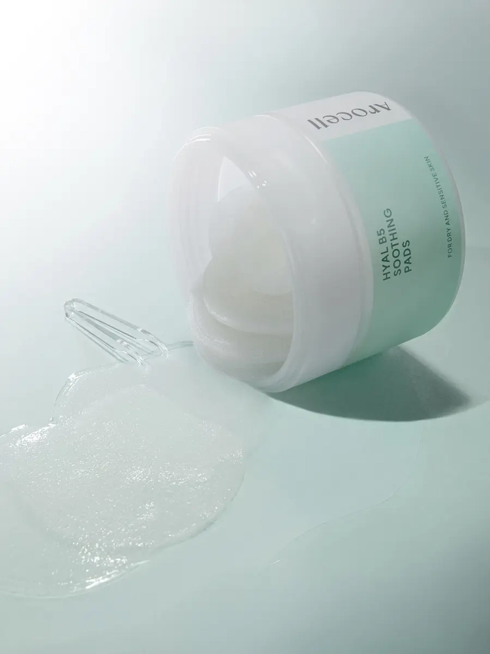 Arocell Охлаждающие успокаивающие пэды с гиалуроновой кислотой Hyal B5 Soothing Pads 70 шт