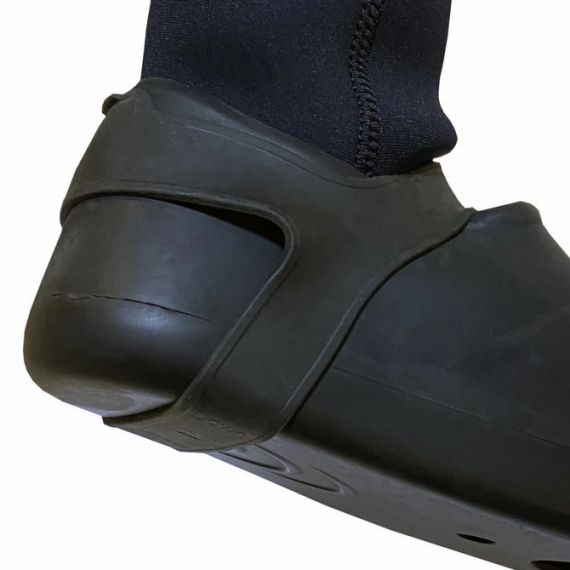 Держатели ласт DELFiN резиновые