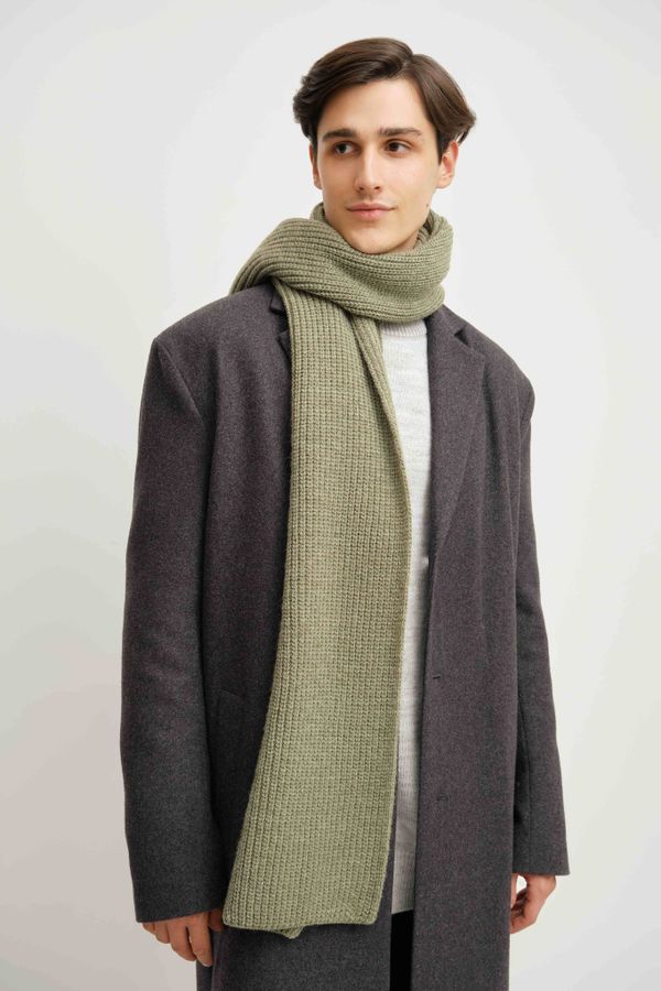 Шарф вязаный оливковый - фото 4