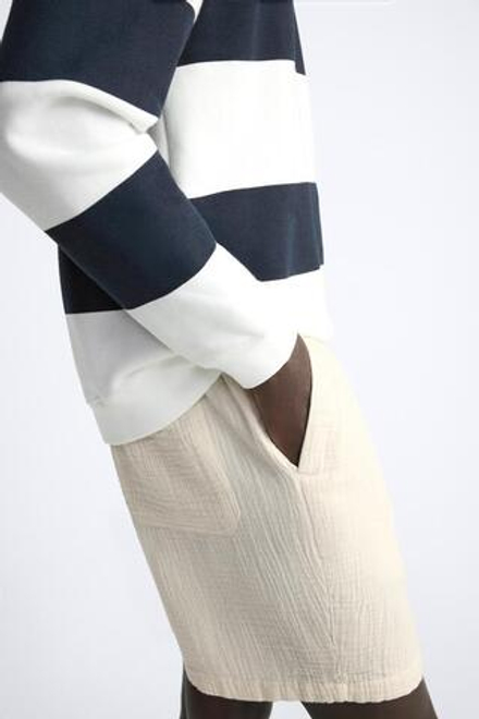 ZARA ШОРТЫ ИЗ ЖАТОЙ ТКАНИ, БЕЖЕВЫЙ