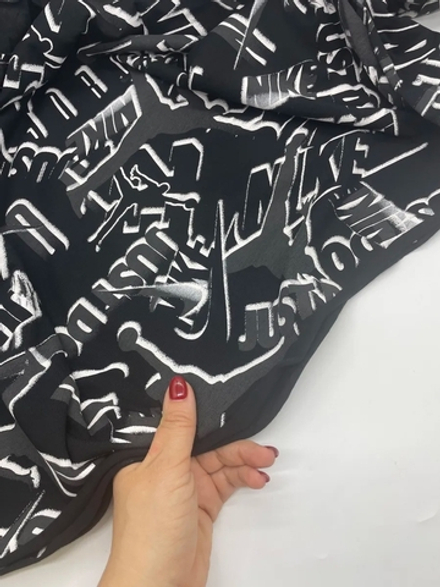 Джордан черный