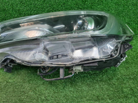 Битая Фара левая Subaru Outback 5 (2017-2021) LED