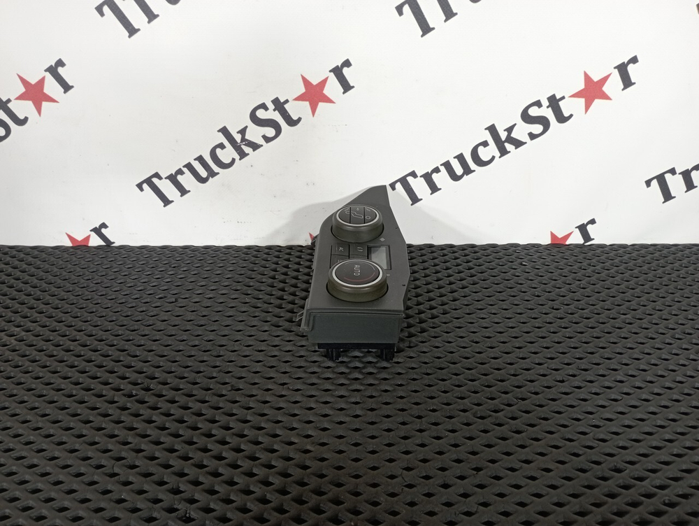 Блок управления климатом 2017г.