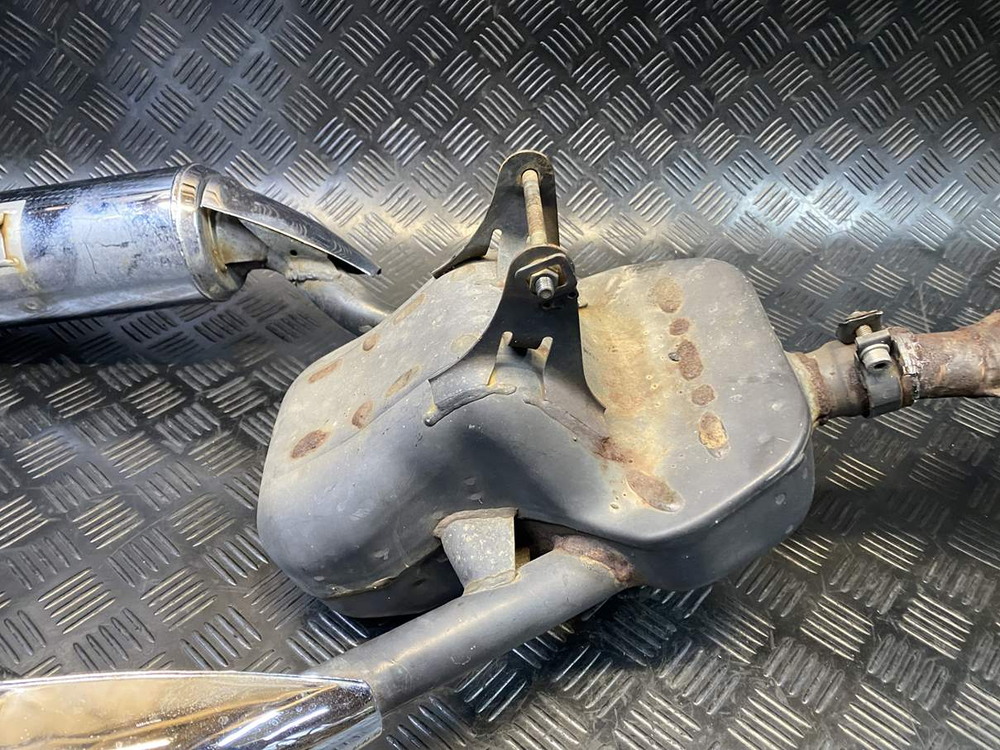 Глушитель Yamaha TDM850 RN03J 053957