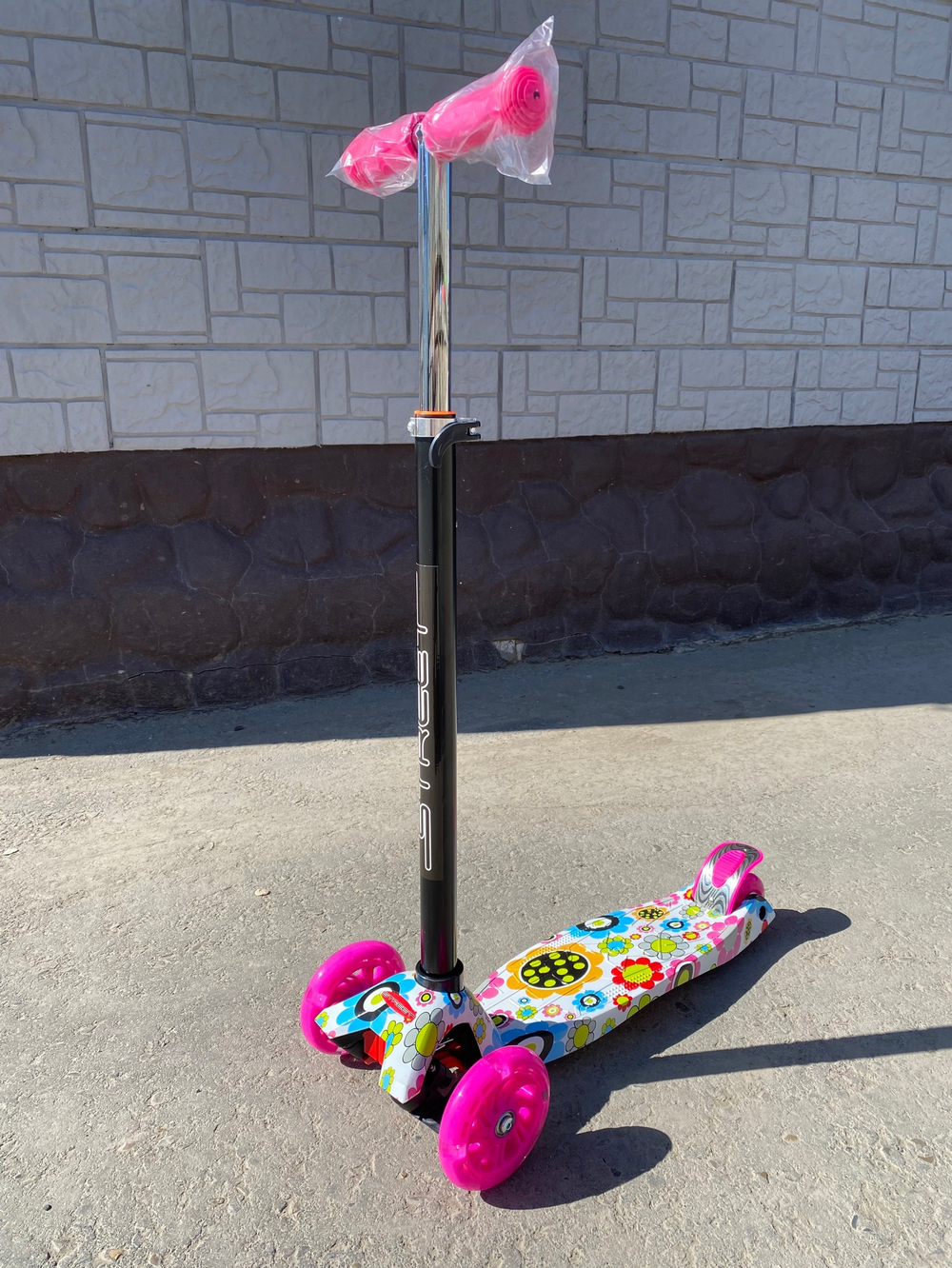 RR2-S/RR2-1/Самокат четырехколесный колеса: PU, светящ. d120 d76 мм., Руль: 66-87 см 60 кг, розовый