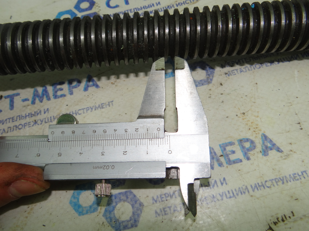 Винт поперечной подачи 1К62 Tr26*5 (арт. 37893)