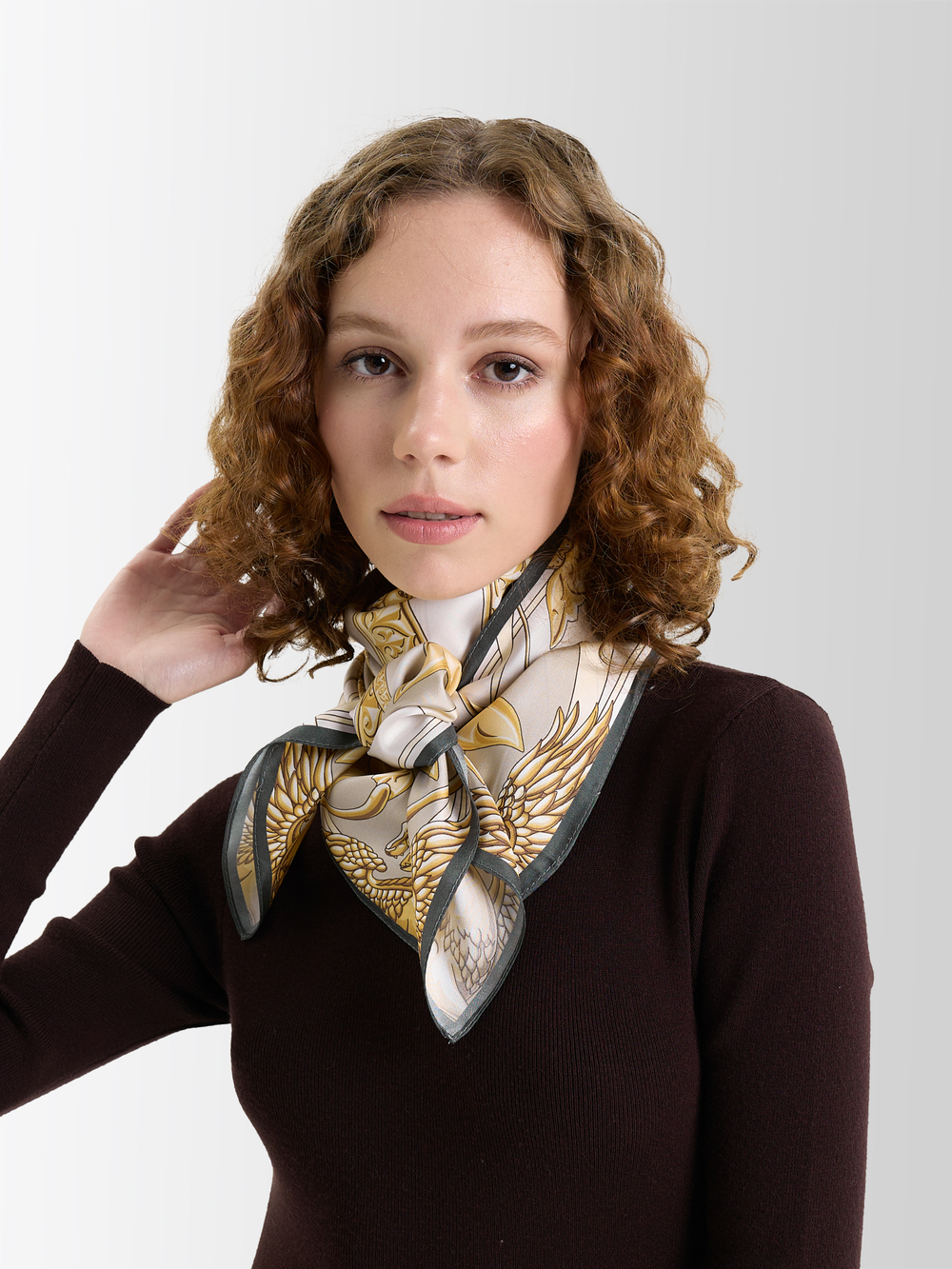 Платок «Казань Драгоценная» жемчужный 100% шёлк