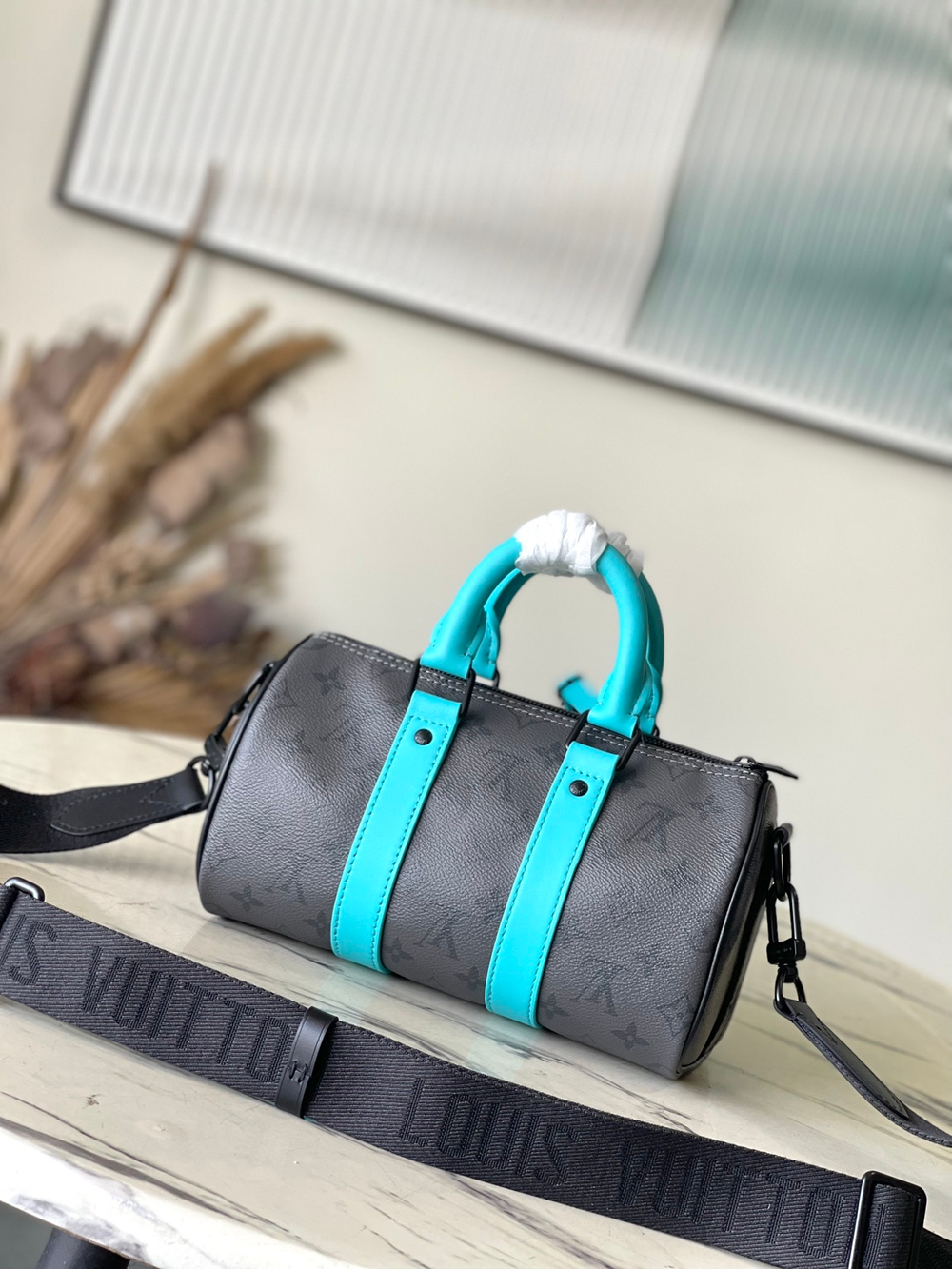 Louis Vuitton Keepall 25