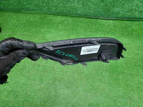 Решетка переднего бампера правая VW Tiguan 2 16-20