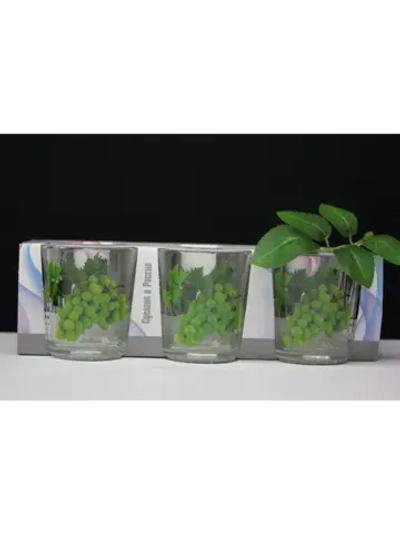 Стакан для напитков сока и воды