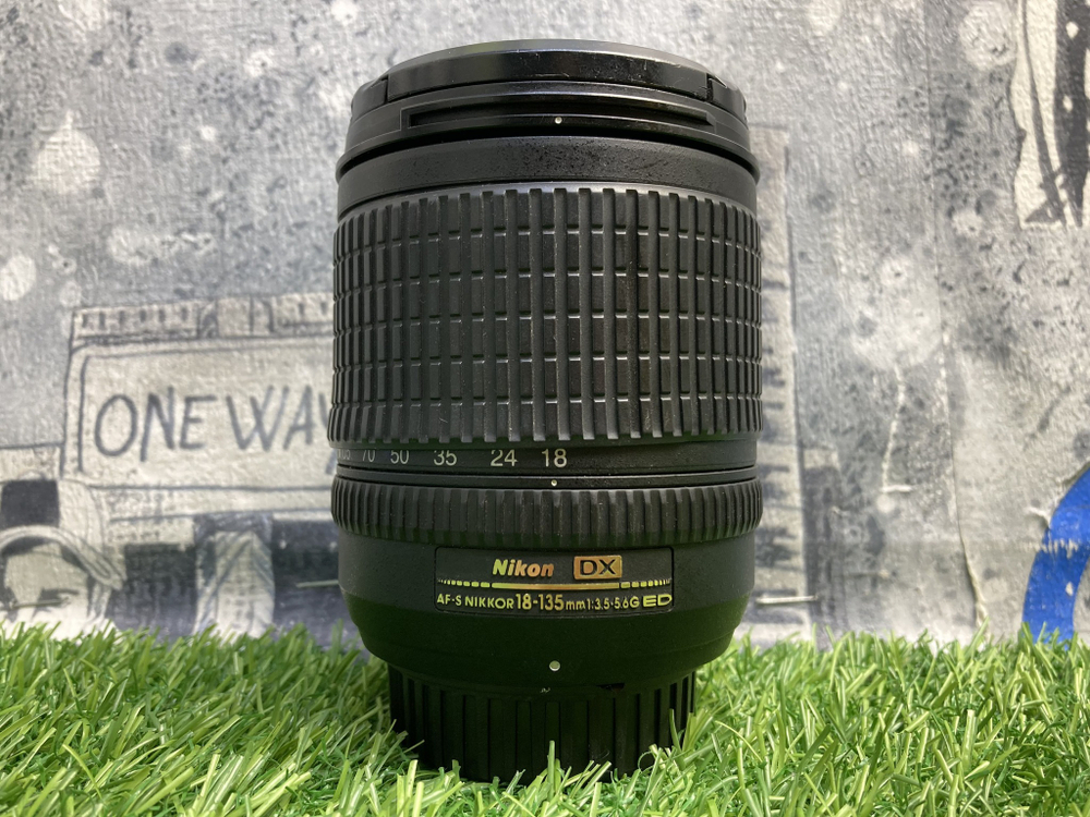 Nikon 18-135mm 3.5-5.6 Покупка/Продажа