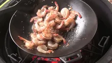 Сковорода-вок чугунная, 38 см, Kamado Joe