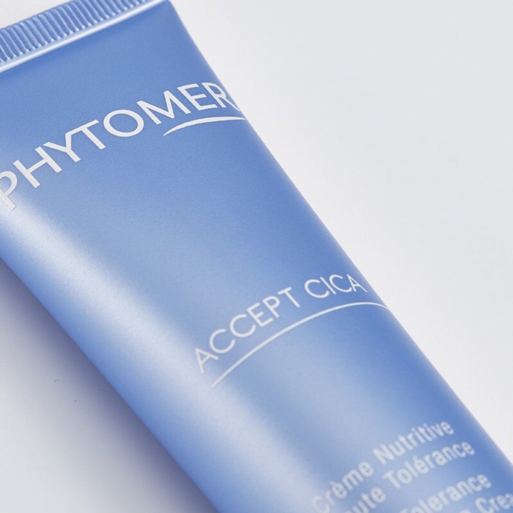 Успокаивающий крем для чувствительной и реактивной кожи PHYTOMER Accept Cica High Tolerance Nourishing Cream
