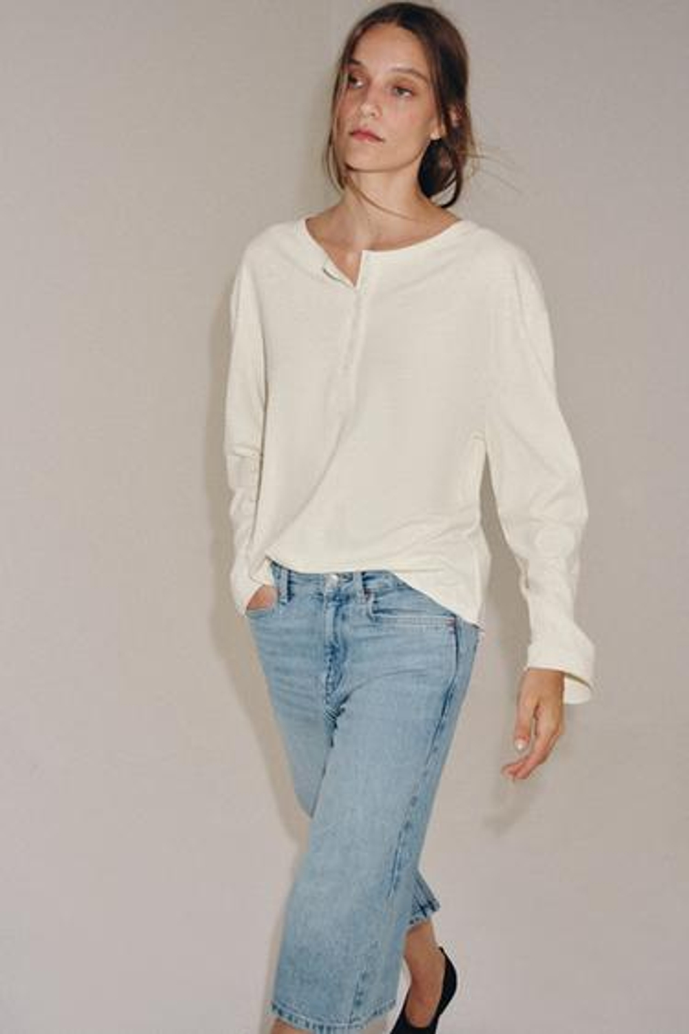 ZARA ДЖИНСОВЫЕ ШОРТЫ БЕРМУДЫ СО СРЕДНЕЙ ПОСАДКОЙ — ZW COLLECTION, ГОЛУБОЙ