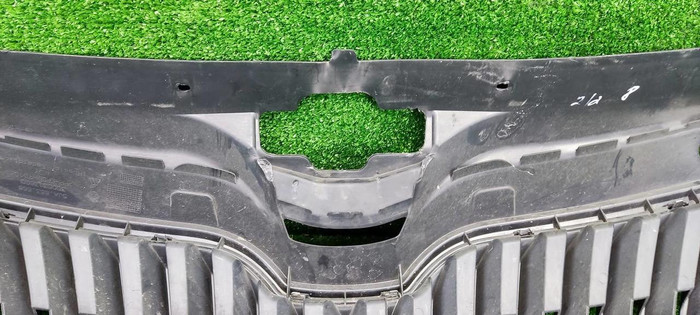 Решетка радиатора Skoda Rapid 1 (2012-2020)