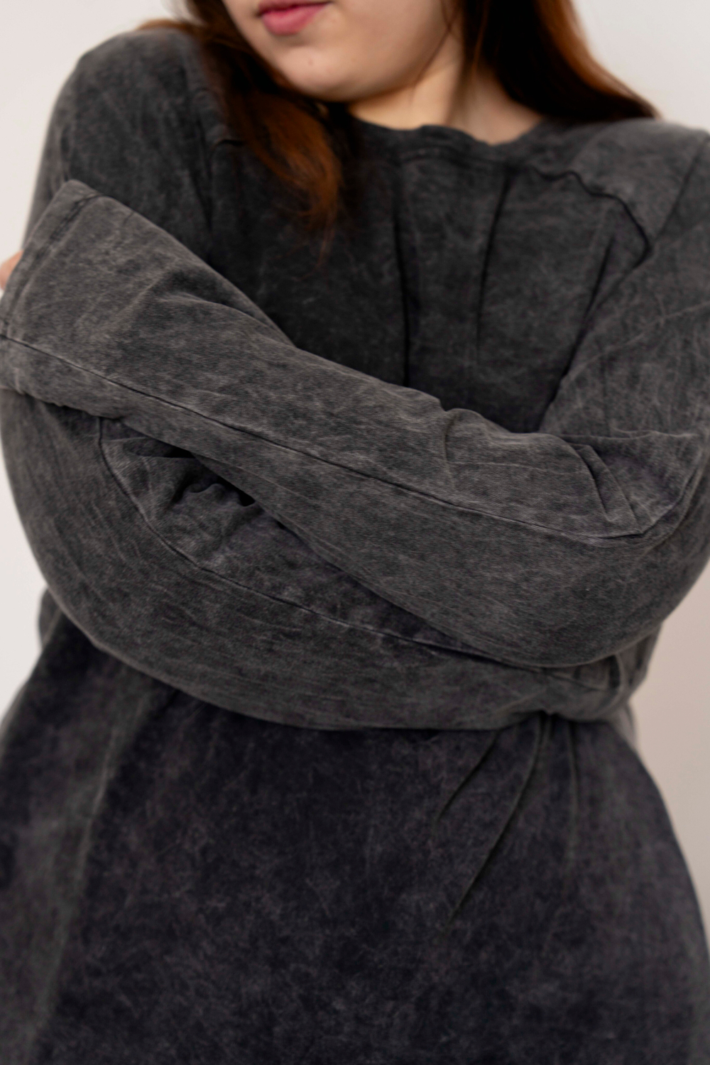 Лонгслив из вареного трикотажа