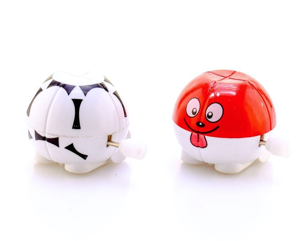 Заводная игрушка Мяч, пакет 633