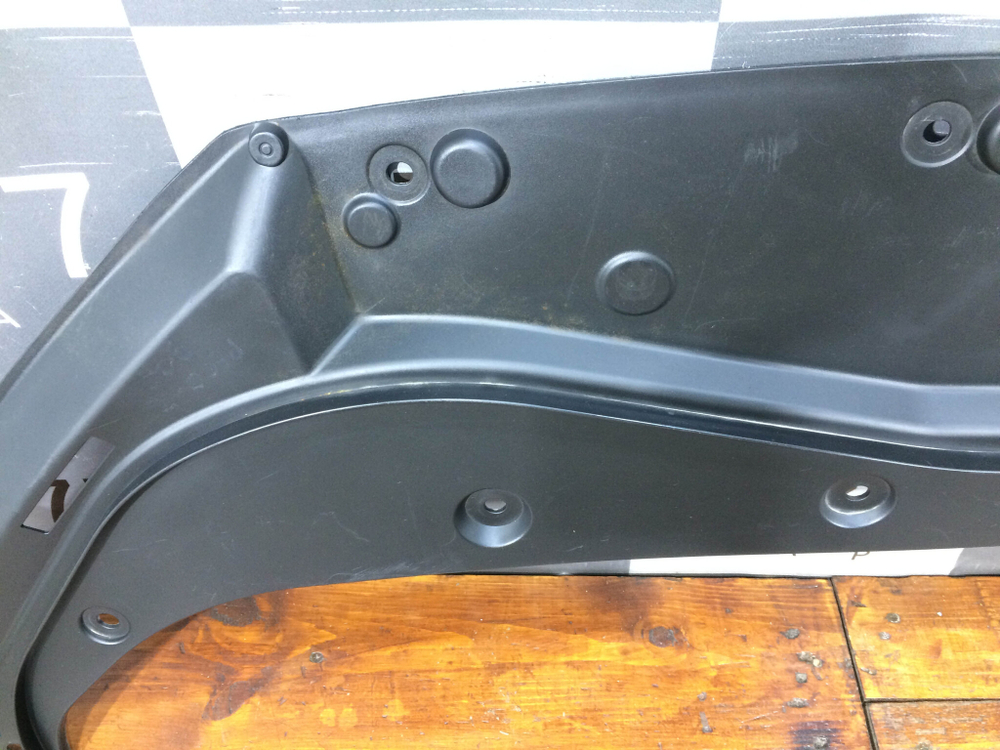 Накладка Кожух замка капота Haval F7 1 19-24 Б/У Оригинал 5509111XKQ00A